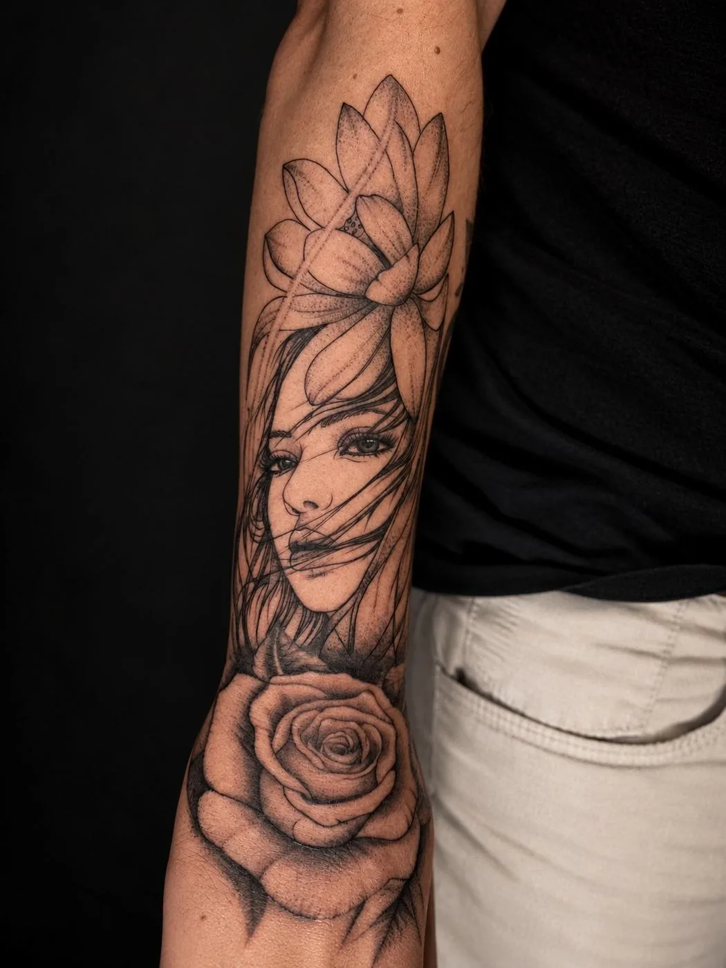 Gesicht, Blumen und Rose